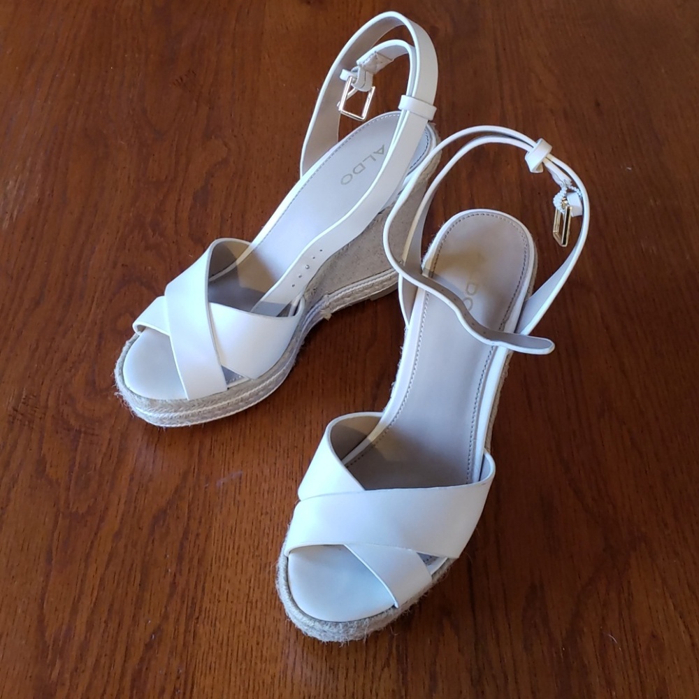 Aldo Wedges